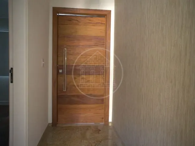Casa com 330m² 3 quartos e 3 banheiros, para alugar, no bairro Jardim Campo Grande em São Paulo