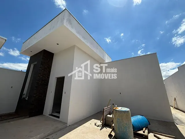 Casa 2 quartos e 1 banheiro, à venda, no bairro Veredas da Serra em Andradas