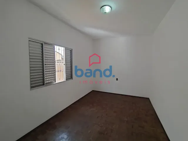 Casa 4 quartos e 3 banheiros, para alugar, no bairro Centro em Porto Feliz