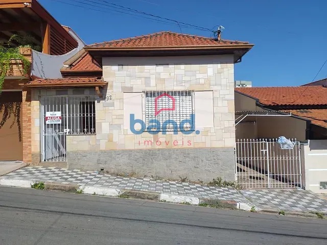 Casa 4 quartos e 3 banheiros, para alugar, no bairro Centro em Porto Feliz