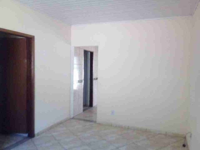 Casa com 200m², à venda, no bairro Jardim Santa Cecília em Pindamonhangaba