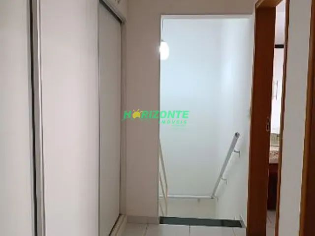 Casa com 250m² 3 quartos e 3 banheiros, à venda, no bairro Loteamento Villa Branca em Jacareí