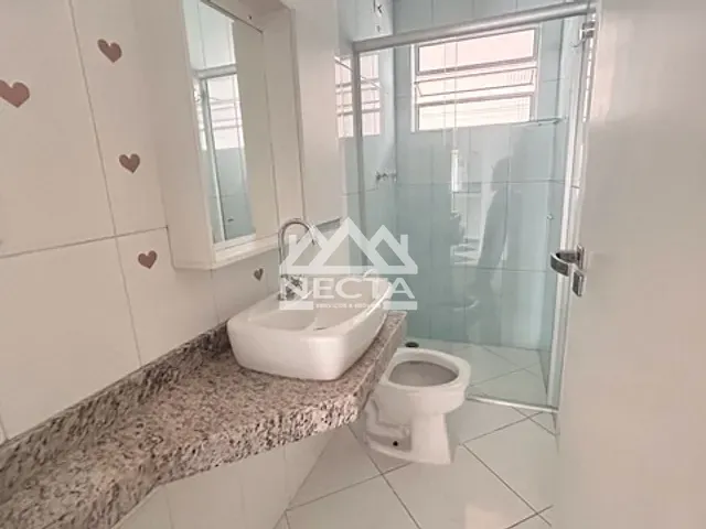 Casa com 320m² 4 quartos e 3 banheiros, à venda, no bairro Martim de Sá em Caraguatatuba