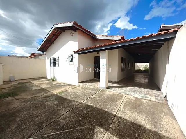 Casa com 300m² 3 quartos e 1 banheiro, à venda, no bairro Jardim do Lago em Artur Nogueira