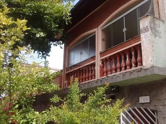 Casa com 250m² 2 quartos e 2 banheiros, à venda, no bairro Vila Independência em Mauá