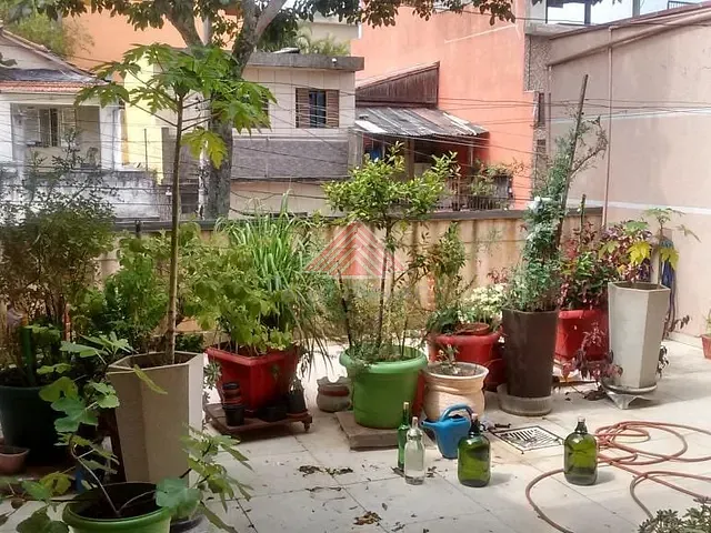 Casa com 250m² 2 quartos e 2 banheiros, à venda, no bairro Vila Independência em Mauá