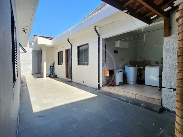 Casa com 258m² 3 quartos e 2 banheiros, à venda, no bairro Jardim Edilene em São Paulo