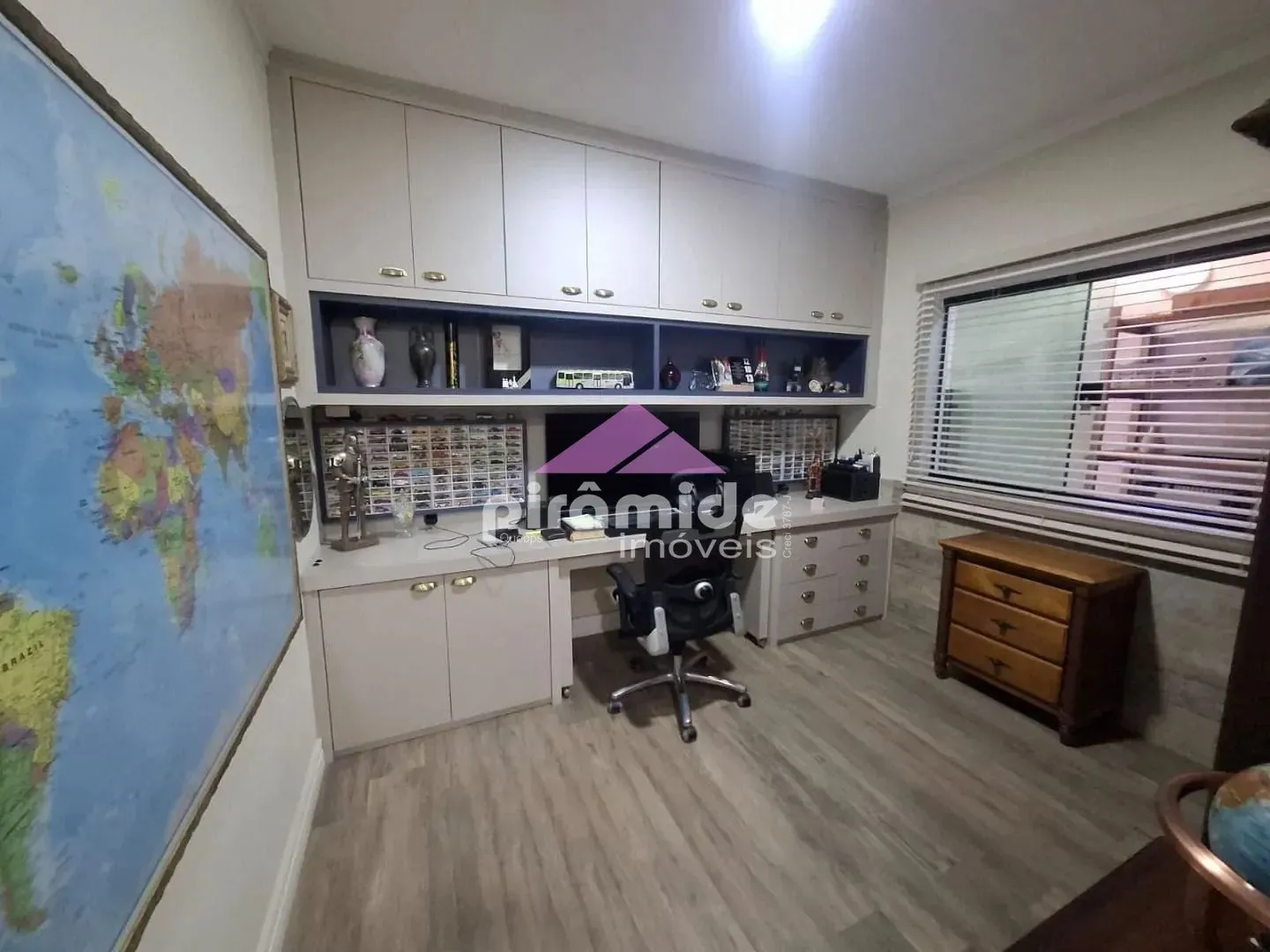 Casa, 3 quartos, 239 m² - Foto 28