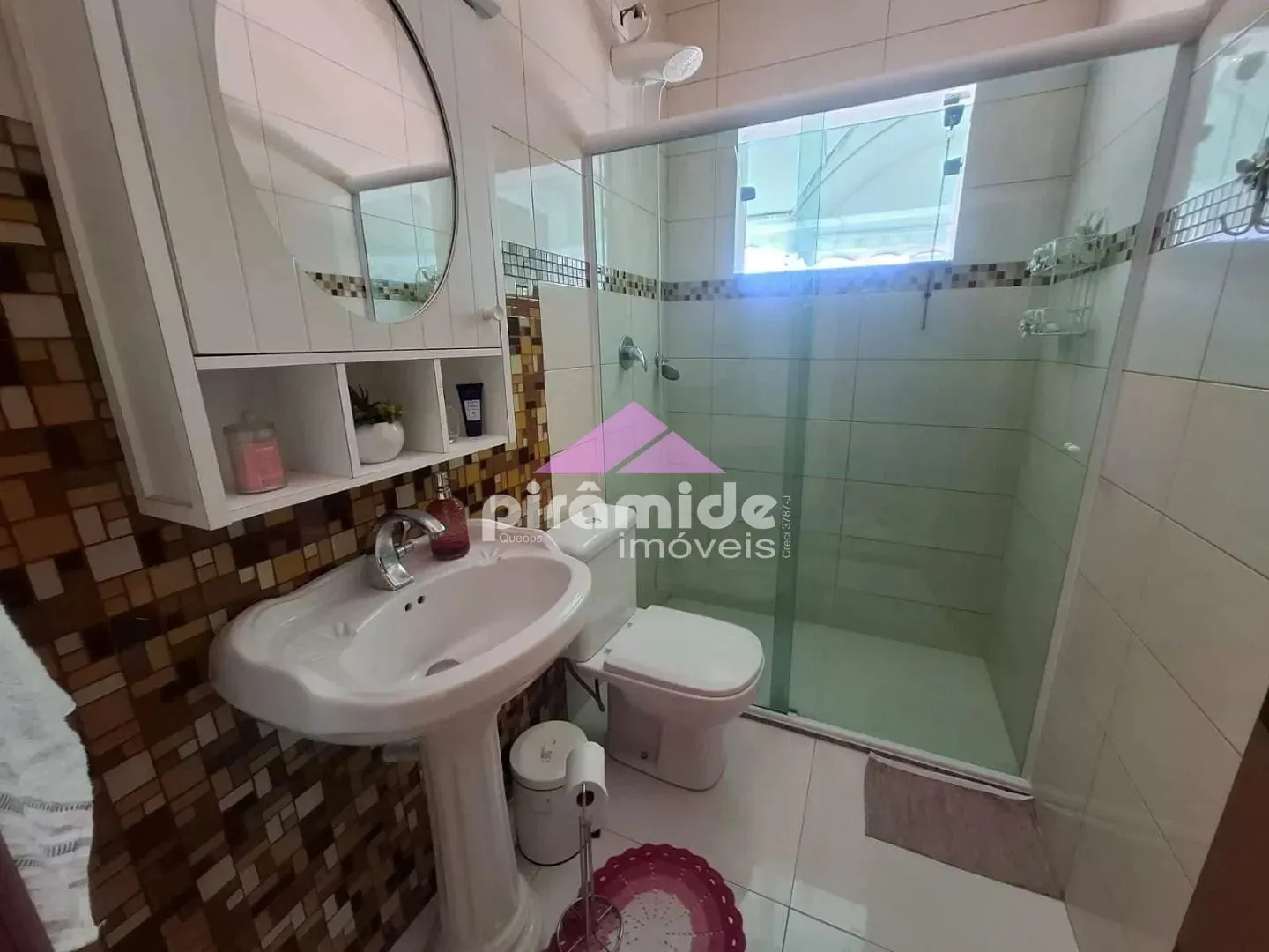 Casa, 3 quartos, 239 m² - Foto 27