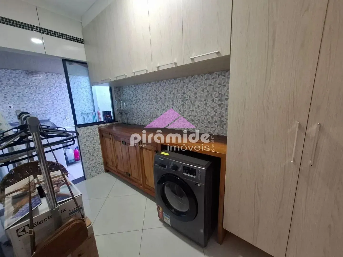 Casa, 3 quartos, 239 m² - Foto 30