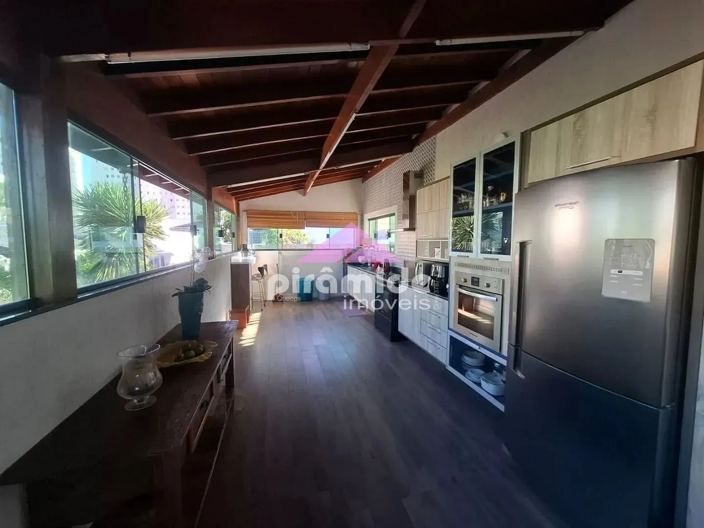 Casa, 3 quartos, 239 m² - Foto 22