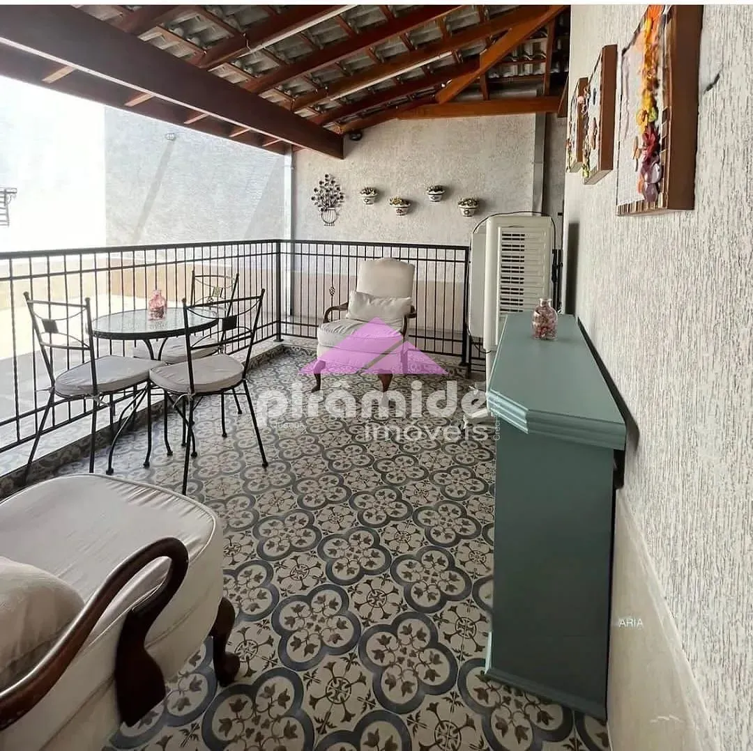 Casa, 3 quartos, 239 m² - Foto 31