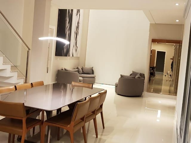 Casa com 416m² 4 quartos e 6 banheiros, à venda, no bairro Urbanova em São José dos Campos