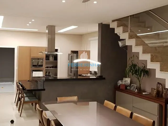 Casa com 416m² 4 quartos e 6 banheiros, à venda, no bairro Urbanova em São José dos Campos