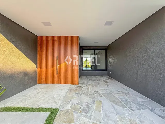 Casa 3 quartos e 3 banheiros, à venda, no bairro Rincão em Novo Hamburgo