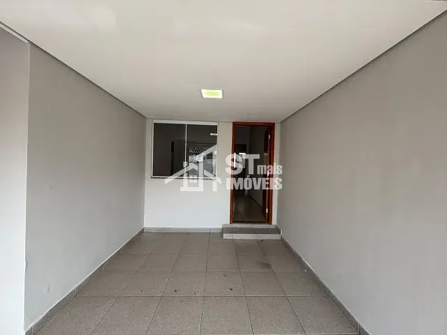 Casa 2 quartos e 1 banheiro, à venda, no bairro Jardim Europa II em Andradas