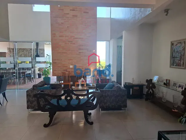 Casa 5 quartos e 4 banheiros, à venda, no bairro Village Porto Feliz em Porto Feliz