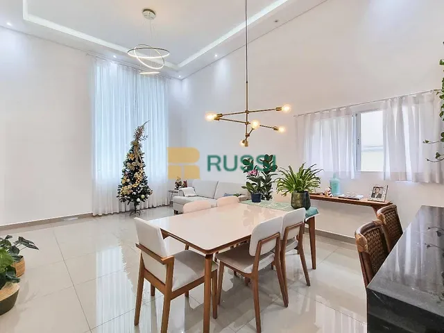 Casa 3 quartos e 3 banheiros, à venda, no bairro Condomínio Terras do Vale em Caçapava