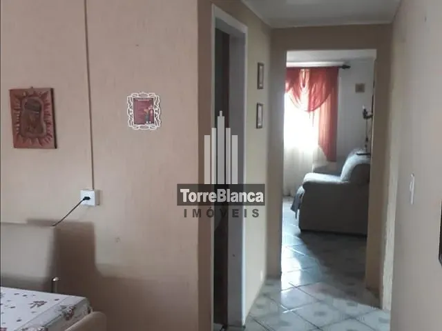 Casa com 360m² 2 quartos e 1 banheiro, à venda, no bairro Jardim Carvalho em Ponta Grossa