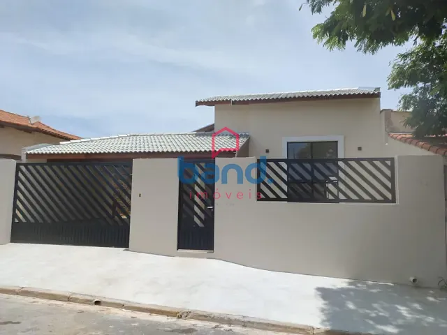 Casa 3 quartos e 2 banheiros, para alugar, no bairro Jardim Julita em Porto Feliz