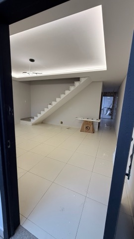 Casa 3 quartos e 3 banheiros, à venda, no bairro Alphagreen em Campos dos Goytacazes