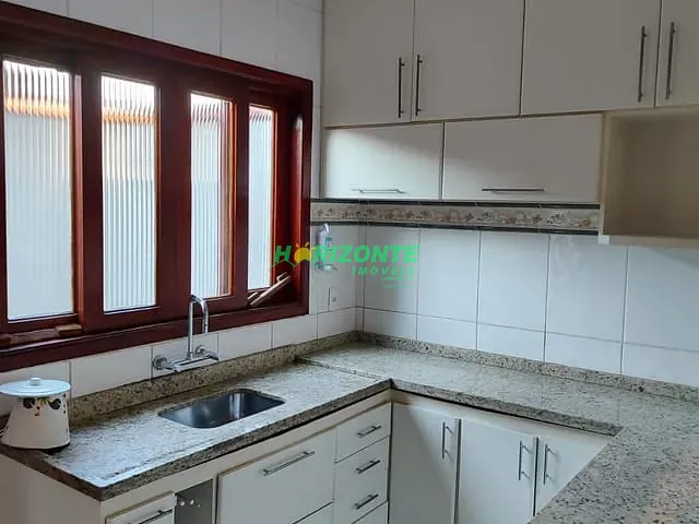 Casa com 150m² 2 quartos e 3 banheiros, à venda, no bairro Residencial Bosque dos Ipês em São José dos Campos