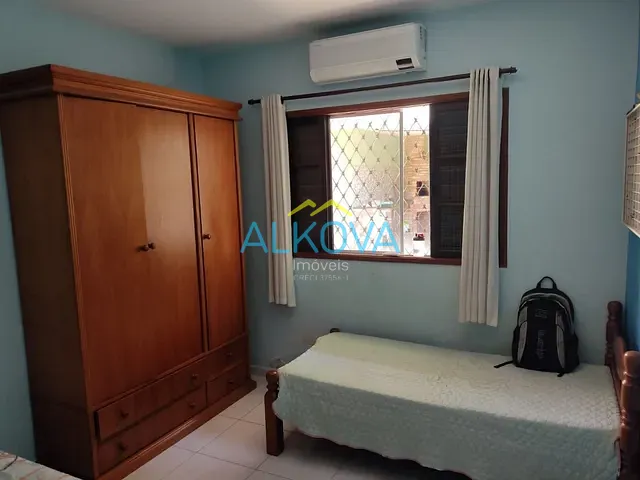 Casa com 300m² 3 quartos e 3 banheiros, à venda, no bairro Jardim América em São José dos Campos