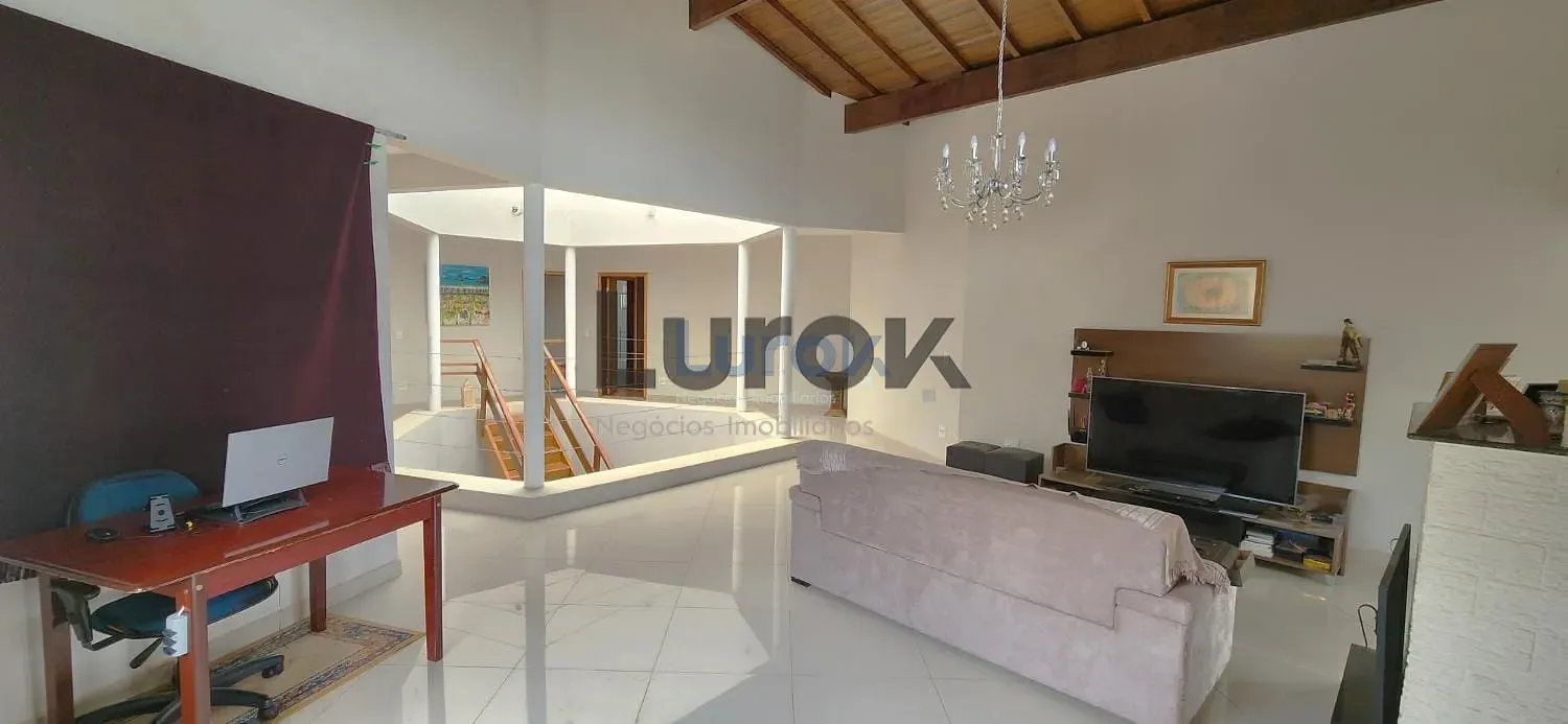 Casa, 3 quartos, 242 m² - Foto 6