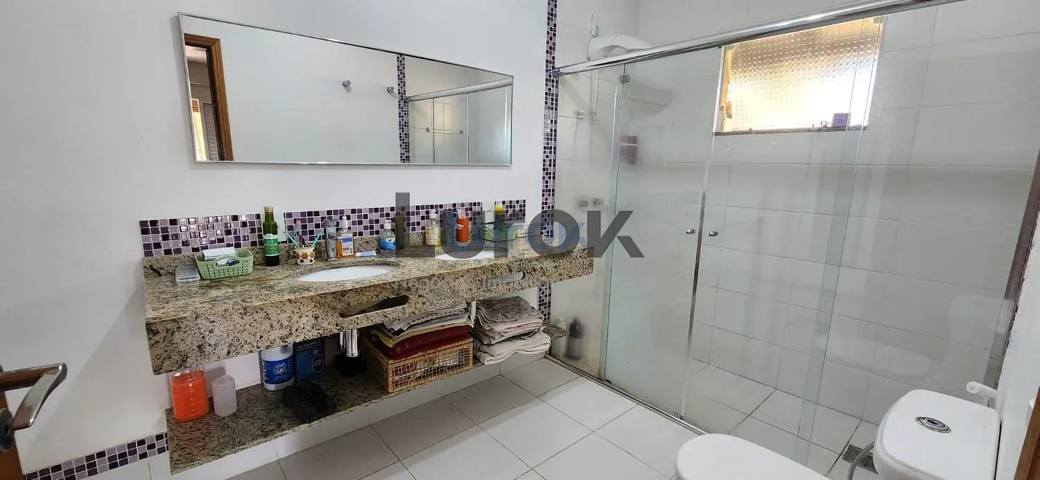 Casa, 3 quartos, 242 m² - Foto 19