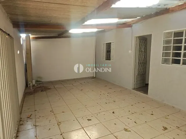 Casa com 160m² 2 quartos e 1 banheiro, à venda, no bairro Parque Residencial Bom Jardim em Artur Nogueira