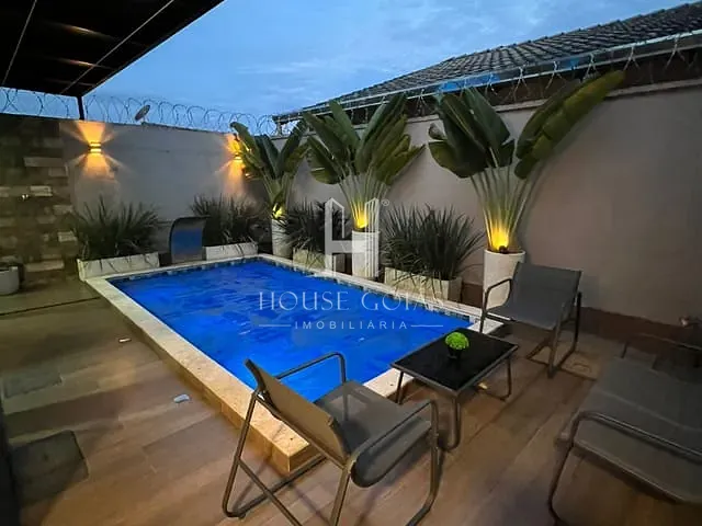 Casa com 196m² 3 quartos e 3 banheiros, à venda, no bairro Mansões Paraíso em Aparecida de Goiânia