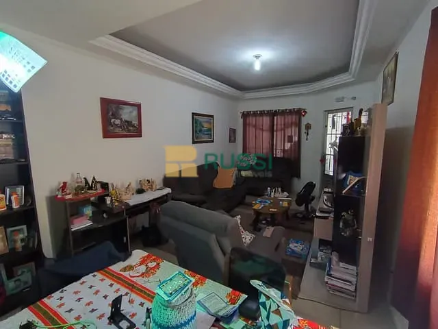 Casa com 141m² 2 quartos e 3 banheiros, à venda, no bairro Jardim das Indústrias em São José dos Campos