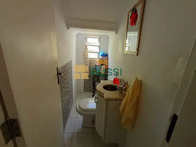 Casa com 141m² 2 quartos e 3 banheiros, à venda, no bairro Jardim das Indústrias em São José dos Campos