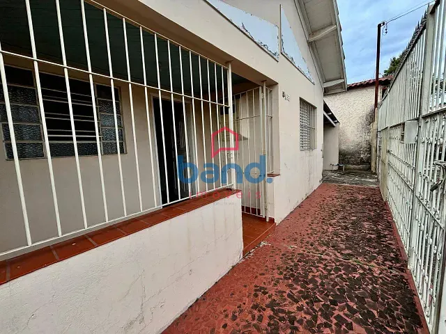 Casa 3 quartos e 2 banheiros, à venda, no bairro Vila Alcalá em Porto Feliz
