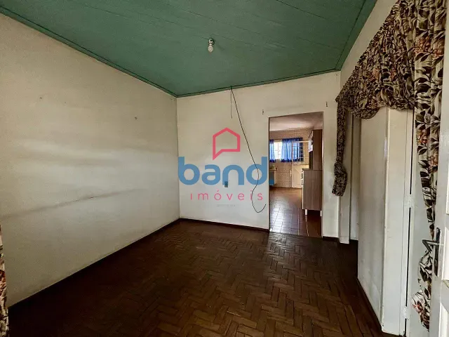 Casa 3 quartos e 2 banheiros, à venda, no bairro Vila Alcalá em Porto Feliz