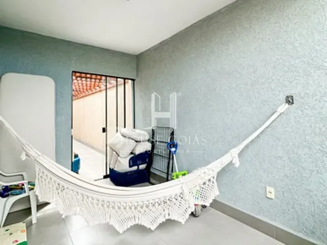 Casa com 180m² 3 quartos e 3 banheiros, à venda, no bairro Setor Três Marias em Goiânia