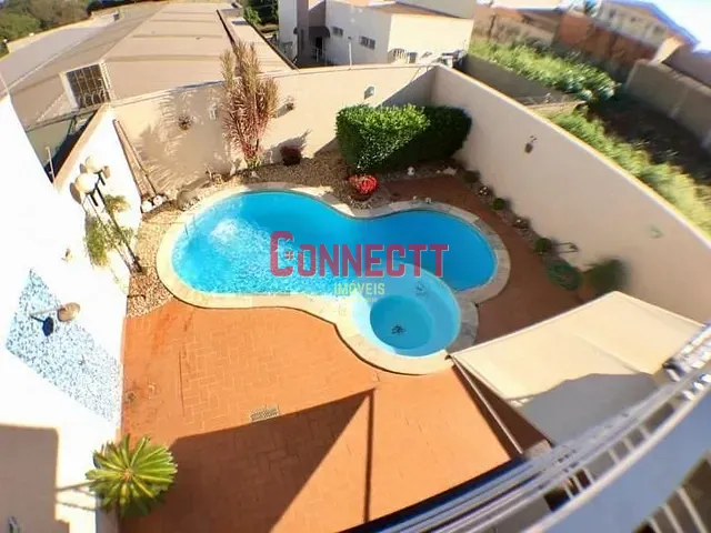 Casa com 357m² 3 quartos e 3 banheiros, à venda, no bairro Centro em Ribeirão Preto