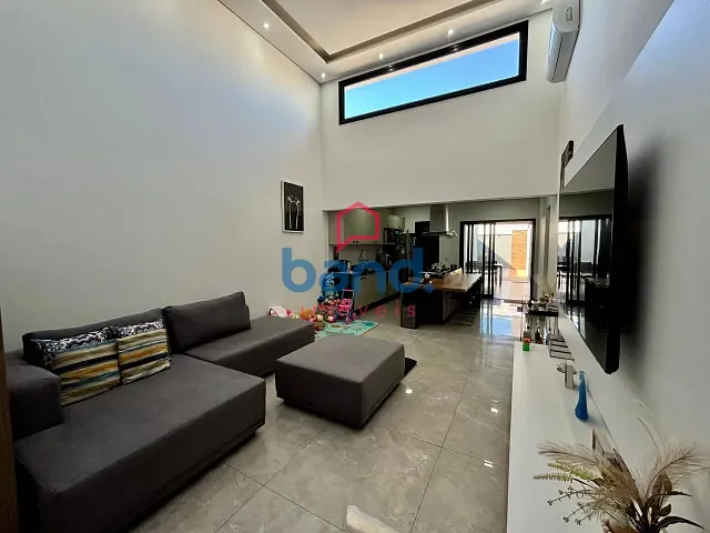 Casa 3 quartos e 2 banheiros, à venda, no bairro Portal Ville Flamboyant em Porto Feliz