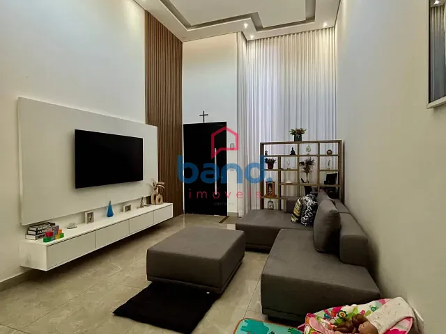 Casa 3 quartos e 2 banheiros, à venda, no bairro Portal Ville Flamboyant em Porto Feliz