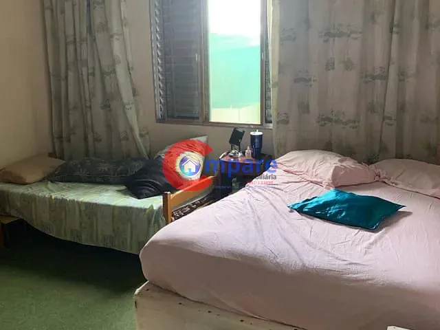 Casa com 250m² 2 quartos e 1 banheiro, à venda, no bairro Jardim Capri em Guarulhos