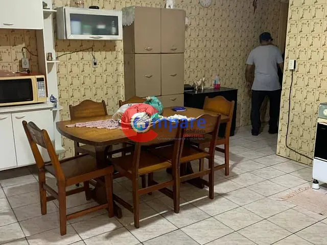 Casa com 250m² 2 quartos e 1 banheiro, à venda, no bairro Jardim Capri em Guarulhos