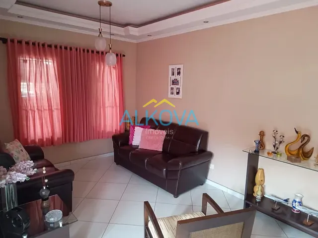 Casa com 162m² 2 quartos e 2 banheiros, à venda, no bairro Jardim Oriente em São José dos Campos
