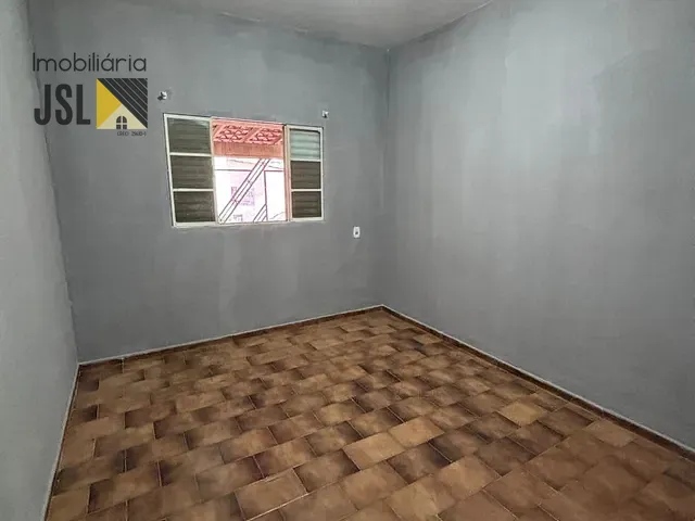Casa com 125m² 2 quartos e 1 banheiro, à venda, no bairro Parque Residencial Nova Caçapava em Caçapava