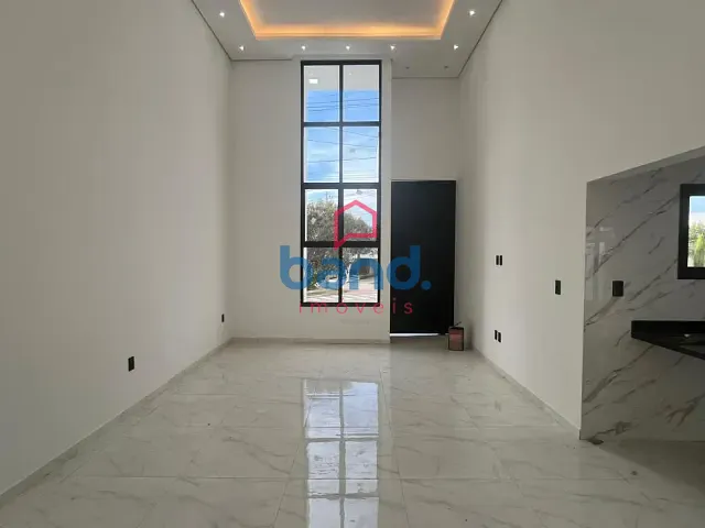 Casa 3 quartos e 2 banheiros, à venda, no bairro Portal Ville Flamboyant em Porto Feliz