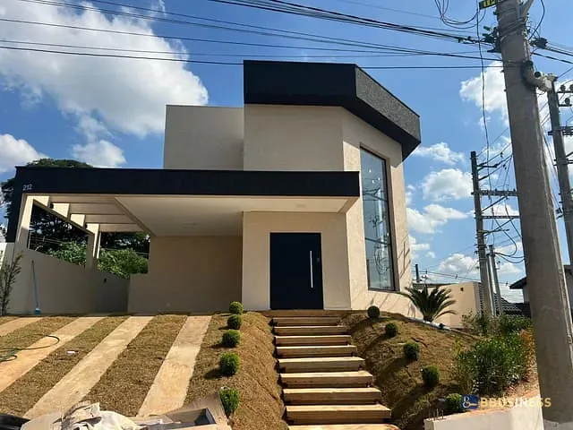 Casa com 280m² 4 quartos e 6 banheiros, à venda, no bairro Quinta dos Angicos em Cotia