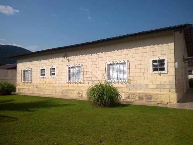 Foto do Casa - Casa com 5 dormitórios à venda, 386 m² por R$ 590.000,00 - Lagoinha - Ubatuba/SP | INDEPENDENCE NEGOCIOS IMOBILIARIOS LTDA