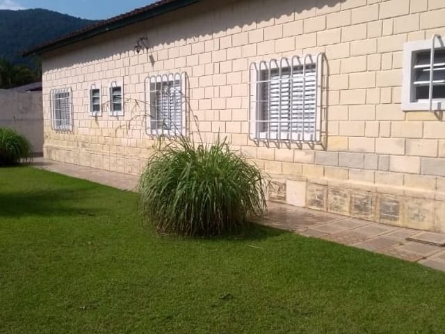 Foto do Casa - Casa com 5 dormitórios à venda, 386 m² por R$ 590.000,00 - Lagoinha - Ubatuba/SP | INDEPENDENCE NEGOCIOS IMOBILIARIOS LTDA