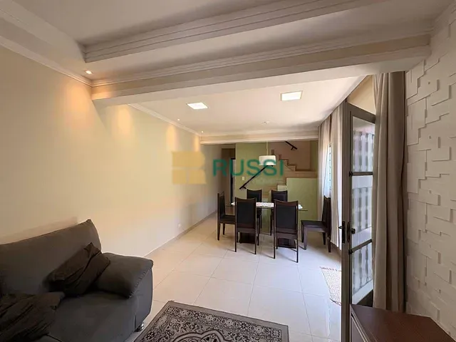 Casa 3 quartos e 2 banheiros, à venda, no bairro Bosque dos Eucaliptos em São José dos Campos