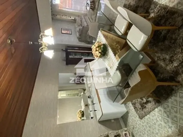 Casa com 224m² 3 quartos e 3 banheiros, à venda, no bairro Jardim das Flores em Osasco