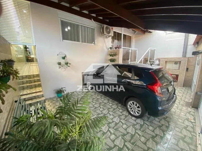 Casa, 3 quartos, 224 m² - Foto 4